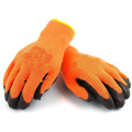 Guantes de invierno flocklined de doble capa de látex con espuma